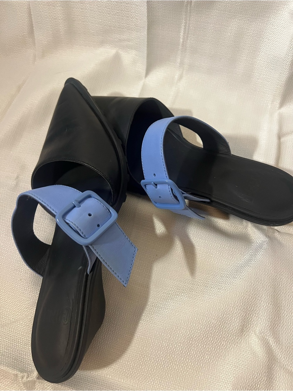 Camper Anita Black Pointed Mule with Light Blue Strap - Picture 5 of 10